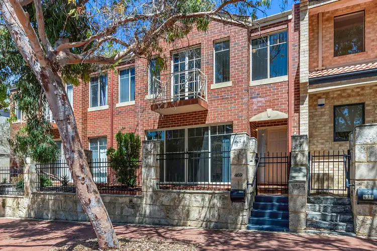 469 Lakeside Drive, Joondalup WA 6027