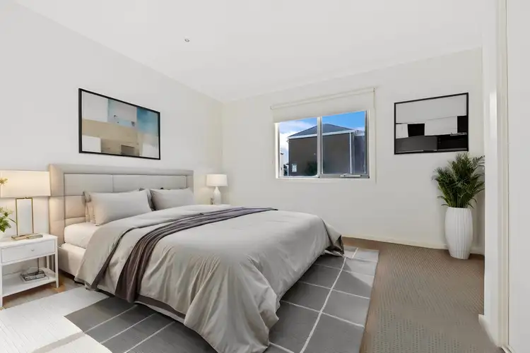 Seventh view of Homely townhouse listing, 2 Kai Close, Caroline Springs VIC 3023