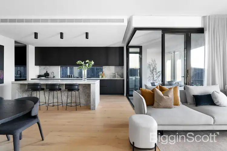 Second view of Homely house listing, 8 Silver Leaf Circuit, Doncaster VIC 3108