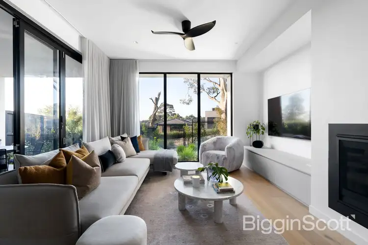 Third view of Homely house listing, 8 Silver Leaf Circuit, Doncaster VIC 3108