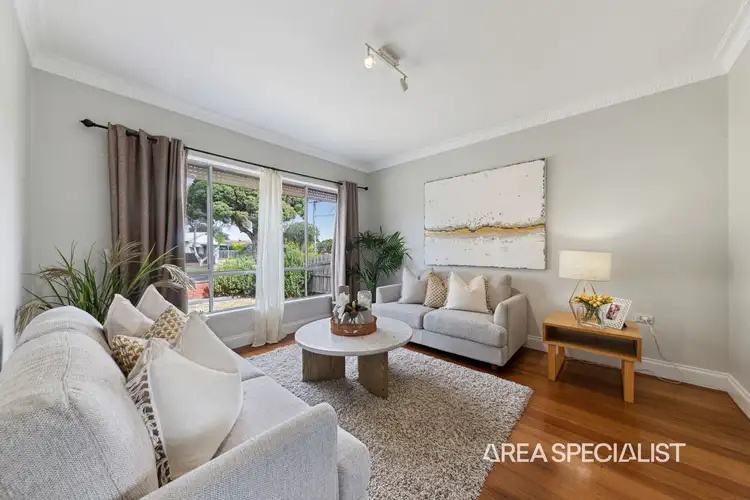 Fourth view of Homely house listing, 8 Henry Street, Koo Wee Rup VIC 3981