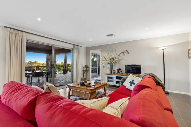 Sixth view of Homely house listing, 1/7 Reuben Pope Court, Mount Barker SA 5251