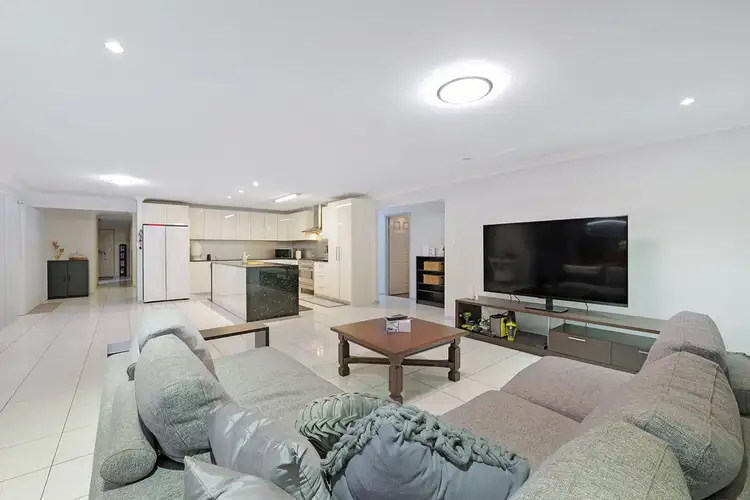 17 Gladys Court, Joyner QLD 4500