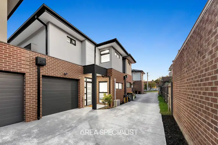 3/13 Burrows Avenue, Dandenong VIC 3175