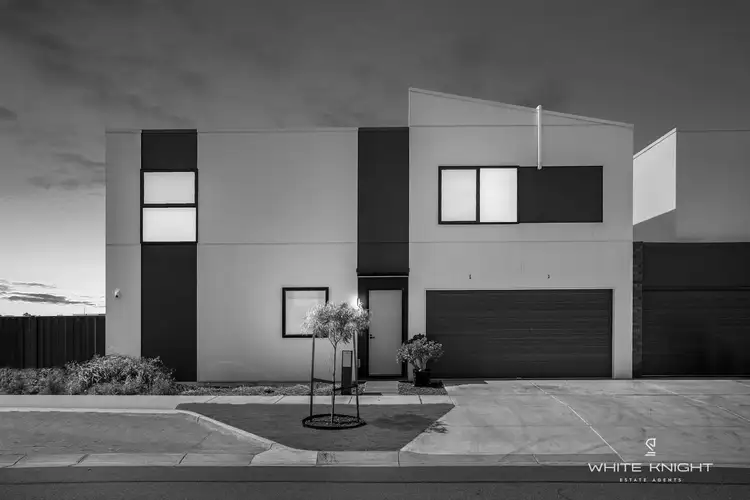 18 Winged Foot Drive, Sunshine North VIC 3020