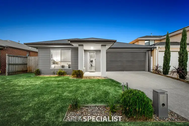 24 Patriot Boulevard, Clyde North VIC 3978