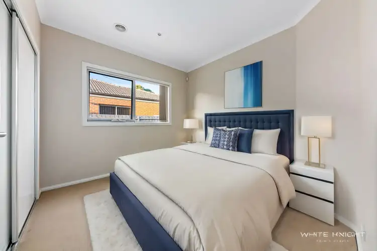 Sixth view of Homely unit listing, 2/15 Greenleaf Circuit, Tarneit VIC 3029