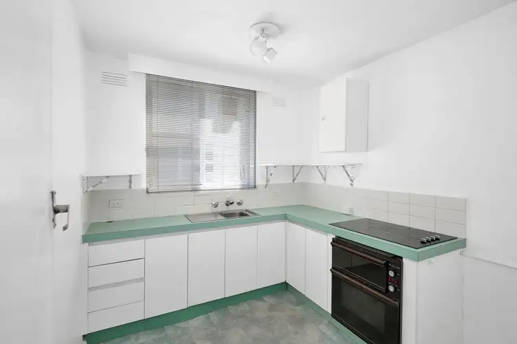 Fourth view of Homely apartment listing, 5/44 Alexandra Street, St Kilda East VIC 3183
