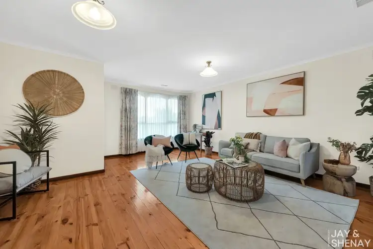 Second view of Homely house listing, 9 Currie Avenue, Endeavour Hills VIC 3802