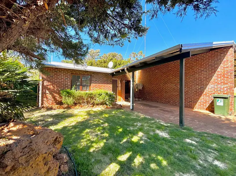 5A De Hamel Street, Waroona WA 6215