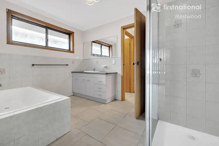 Sixth view of Homely house listing, 26 Karinya Close, Werribee VIC 3030