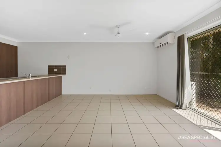 Fourth view of Homely semi-detached listing, 1B Oakvale Avenue, Holmview QLD 4207