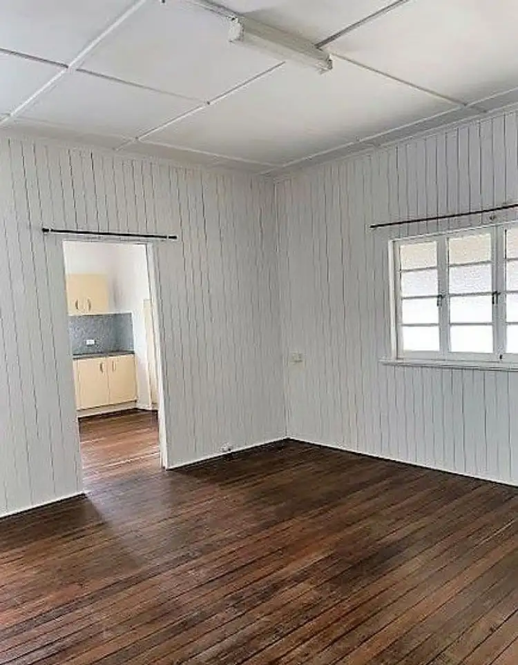 Sixth view of Homely house listing, 32 Helena Street,, Chinchilla QLD 4413