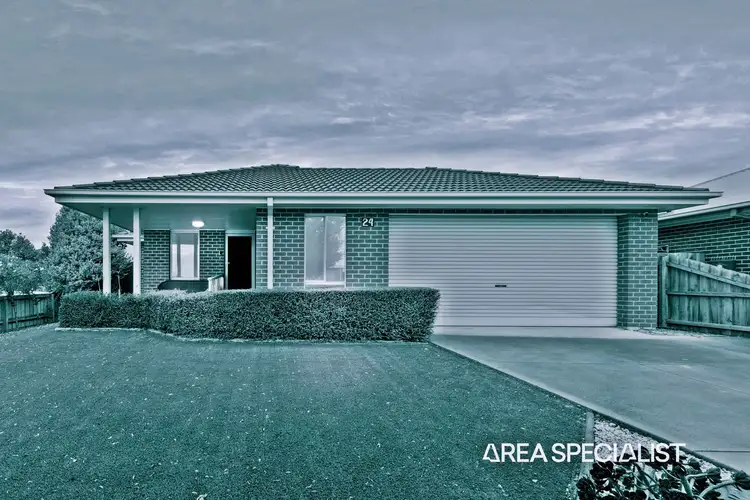 24 Lapis Street, Koo Wee Rup VIC 3981