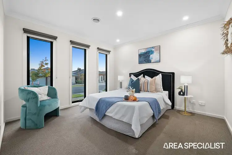 Fifth view of Homely house listing, 10 Freshman Avenue, Clyde VIC 3978