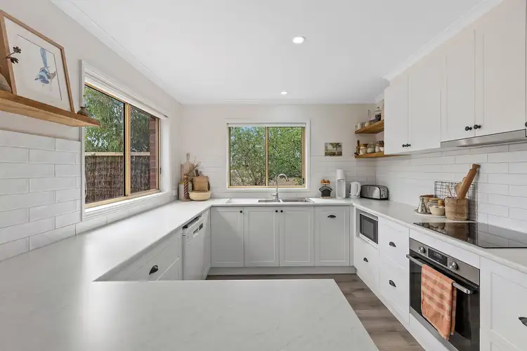 Fifth view of Homely house listing, 8 O'Sullivans Road, Huntly VIC 3551