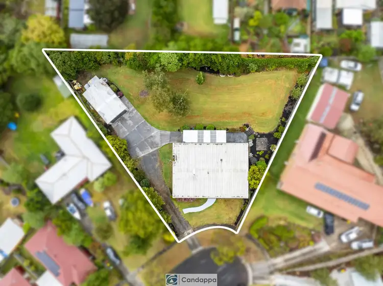 2 James Court, Drouin VIC 3818