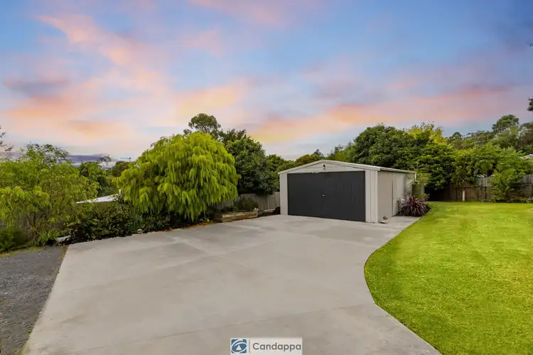 Third view of Homely house listing, 2 James Court, Drouin VIC 3818