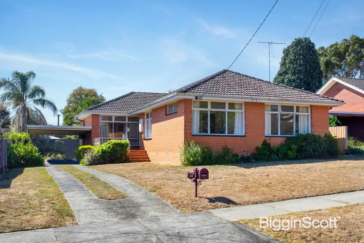 25 Fromhold Drive, Doncaster VIC 3108
