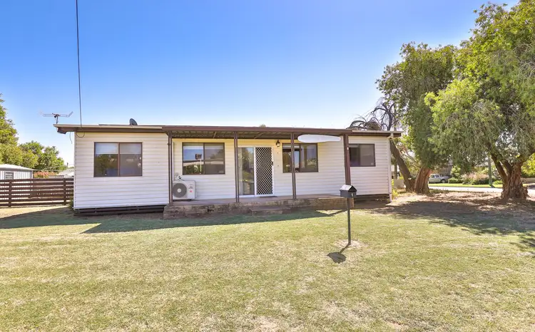 Second view of Homely house listing, 1 Ash Court, Red Cliffs VIC 3496