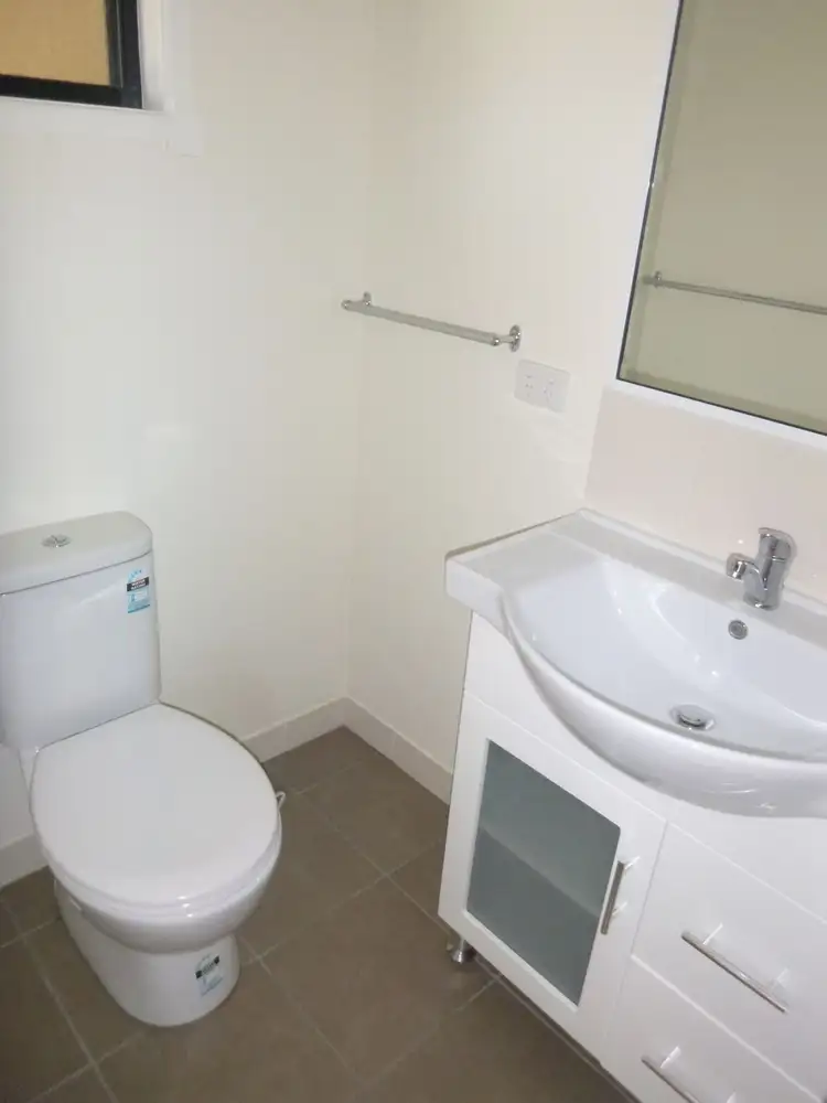 Fourth view of Homely unit listing, 2/37 Barber Street, Chinchilla QLD 4413