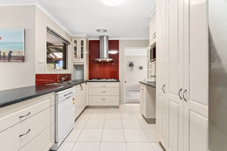 Fifth view of Homely house listing, 16 Rainbird Court, Traralgon VIC 3844
