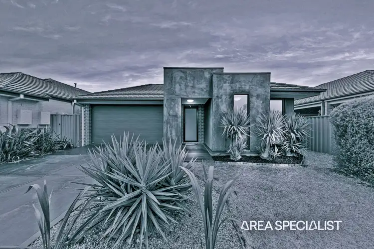 7 Day Lilly Court, Pakenham VIC 3810