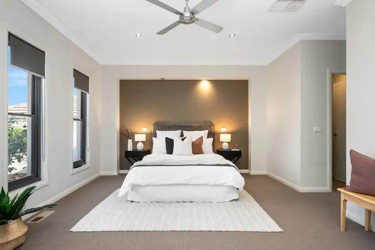 Sixth view of Homely house listing, 13 Isabella Grove, Strathdale VIC 3550