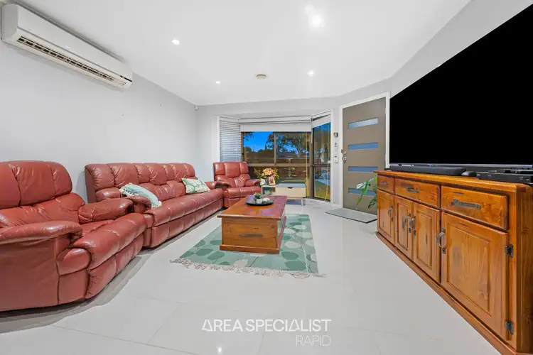 Second view of Homely house listing, 5 Luke Court, Hampton Park VIC 3976