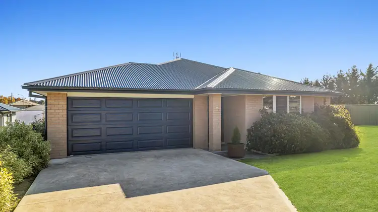 7 Parkes Street, Oberon NSW 2787