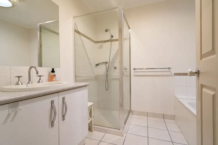 Fifth view of Homely unit listing, 1/102B Chum Street, Golden Square VIC 3555