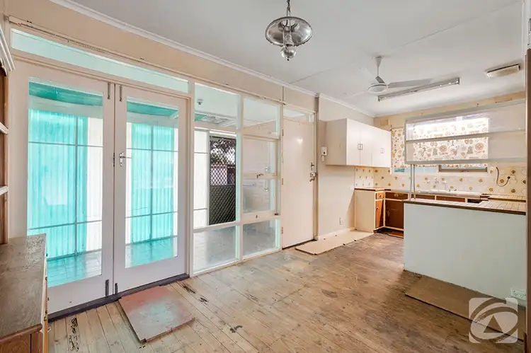 Fifth view of Homely house listing, 19 Aberdeen Crescent, Brahma Lodge SA 5109