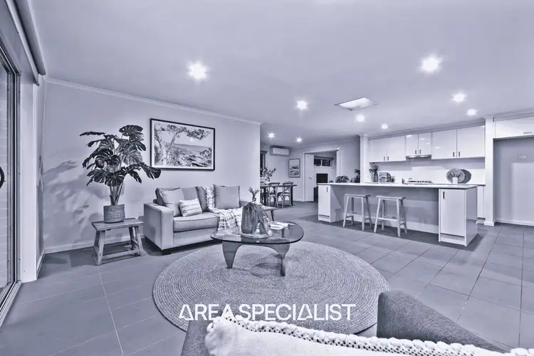 Main view of Homely house listing, 2/10 Edward Street, Langwarrin VIC 3910