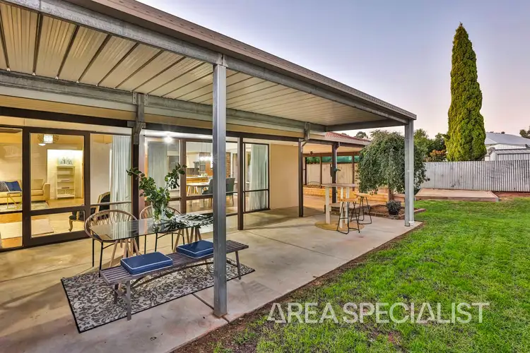 Fifth view of Homely house listing, 5 Myrtle Court, Irymple VIC 3498