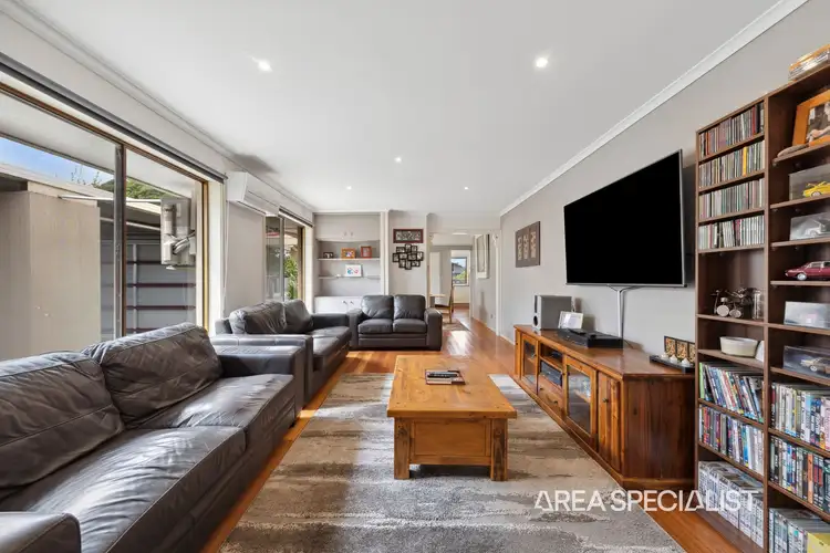 Fifth view of Homely house listing, 13 Rosalie Court, Pakenham VIC 3810
