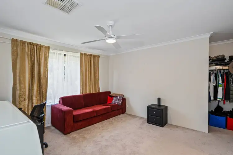 Sixth view of Homely house listing, 2 Bossut Court, San Remo WA 6210