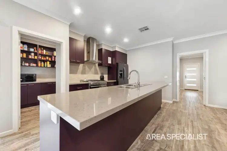 Sixth view of Homely house listing, 16 Bushy Park Court, Drouin VIC 3818