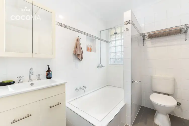 Fifth view of Homely unit listing, 8/8 Wattle Avenue, Glen Huntly VIC 3163