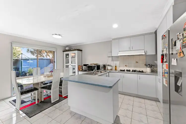 Sixth view of Homely house listing, 8 Luke Court, Keysborough VIC 3173