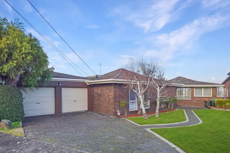 18 Maxwell Grove, Warrnambool VIC 3280
