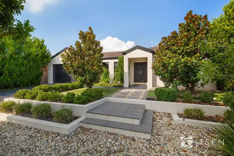 Second view of Homely house listing, 6 Marlo Court, Strathdale VIC 3550