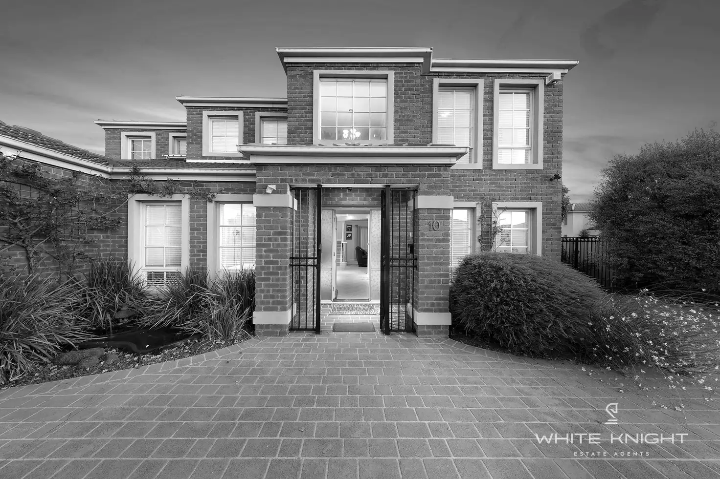 Main view of Homely house listing, 10 Sandpiper Street, Cairnlea VIC 3023
