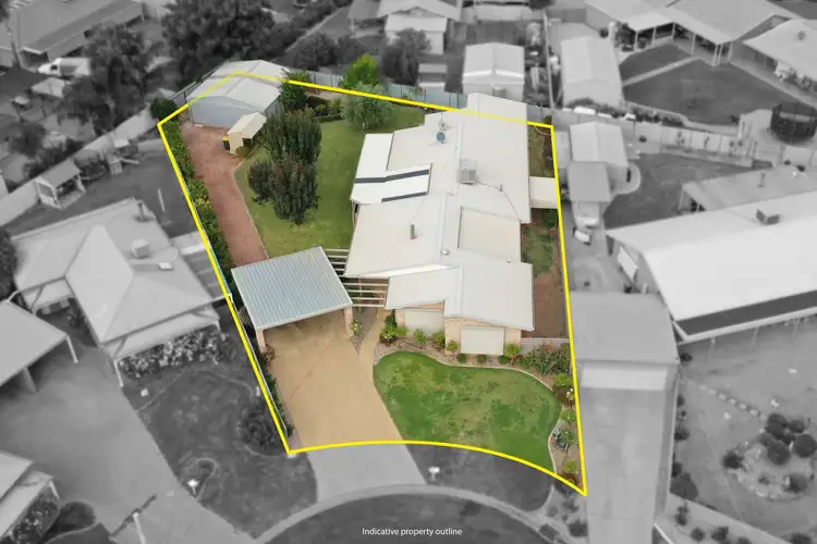 Second view of Homely house listing, 4 Royal Court, Mildura VIC 3500