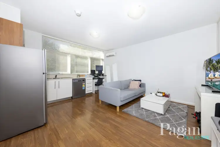 Main view of Homely unit listing, 5/38 Waterloo Crescent, St Kilda VIC 3182
