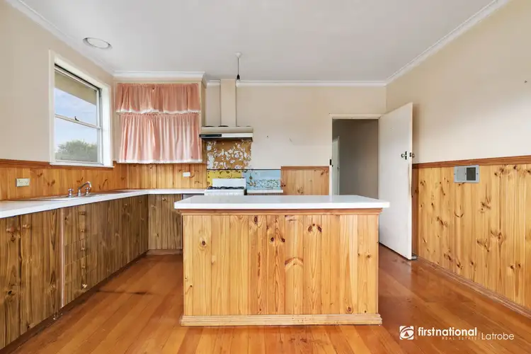Fifth view of Homely house listing, 9 McEntee Court, Traralgon VIC 3844