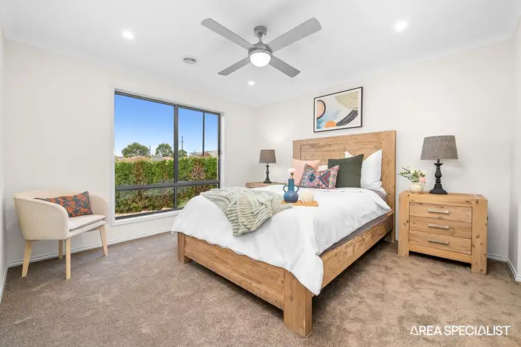 Sixth view of Homely house listing, 34 Flametree Circuit, Cranbourne VIC 3977