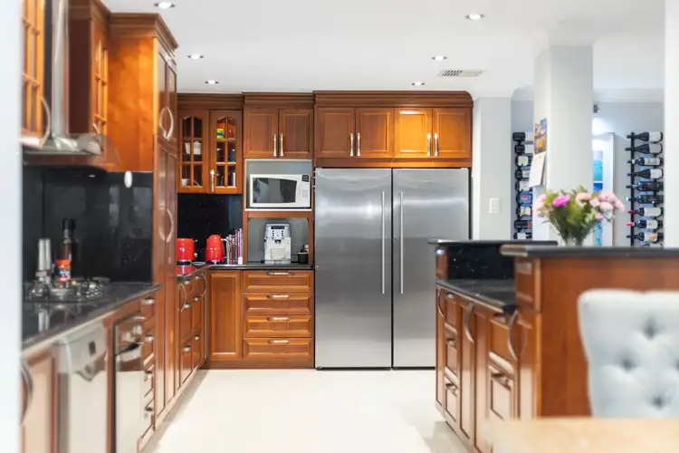 Sixth view of Homely house listing, 2 Sunbird Place, Ocean Reef WA 6027