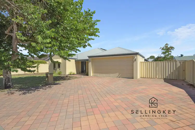 24 Lexington Avenue, Canning Vale WA 6155