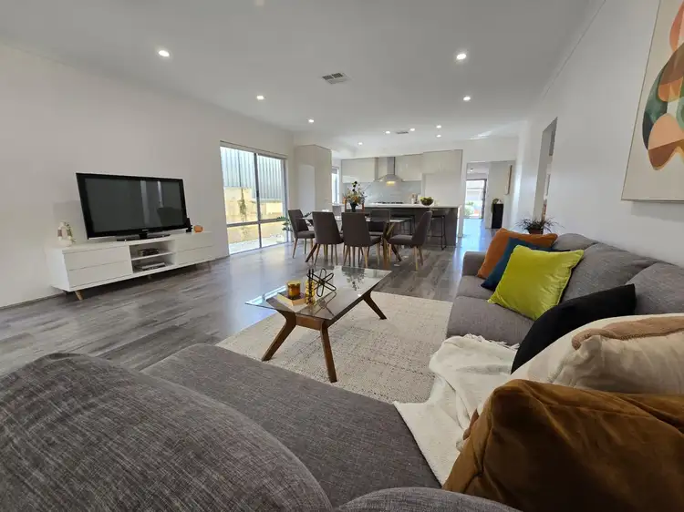 Second view of Homely house listing, 18 Mercado Way, Alkimos WA 6038