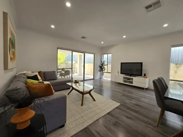 Sixth view of Homely house listing, 18 Mercado Way, Alkimos WA 6038